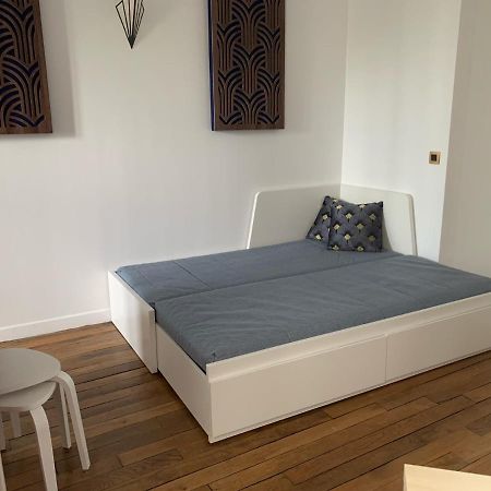 Studio Perfect For 2 Adults And 1 Kid, And Up To 2 Kids - Jourdain 20E, 25Mn To Louvre Via Line M11 ปารีส ภายนอก รูปภาพ