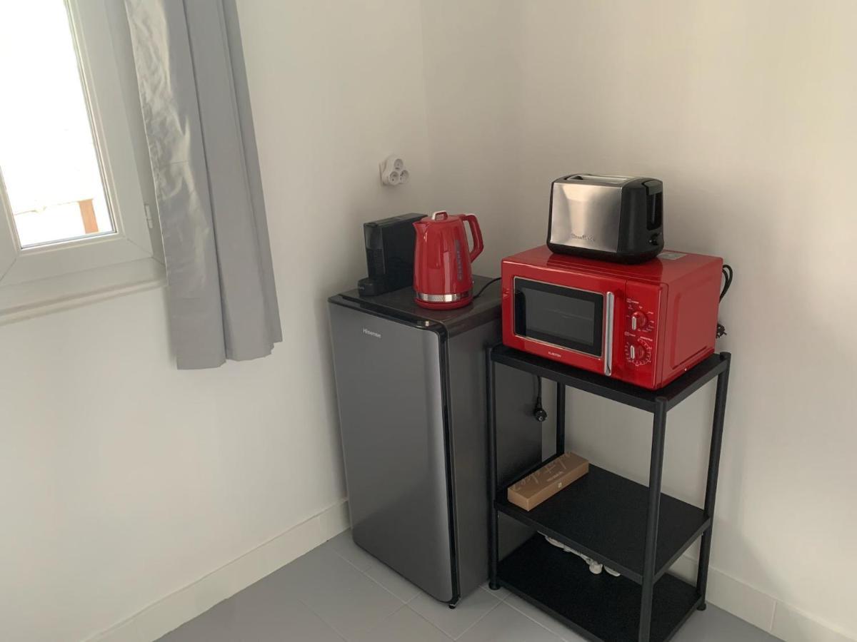 Studio Perfect For 2 Adults And 1 Kid, And Up To 2 Kids - Jourdain 20E, 25Mn To Louvre Via Line M11 ปารีส ภายนอก รูปภาพ