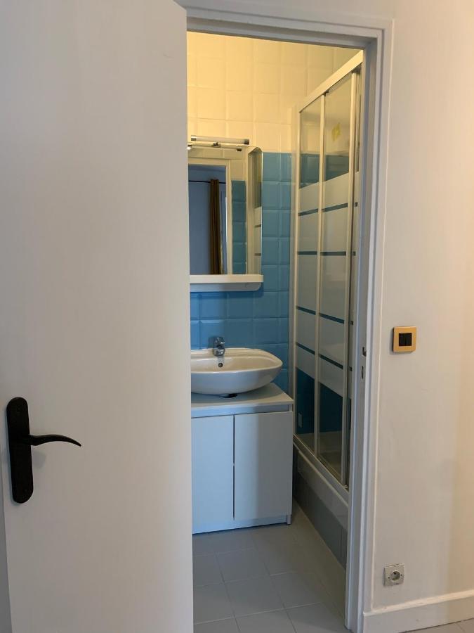 Studio Perfect For 2 Adults And 1 Kid, And Up To 2 Kids - Jourdain 20E, 25Mn To Louvre Via Line M11 ปารีส ภายนอก รูปภาพ
